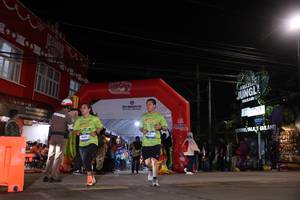 BIB: 4642, 4291
                            <button type="button" onclick="openModal(26265076)" class="btn btn-primary btn-sm float-right btn-popup" data-toggle="modal" data-target=".modal-high-quality">
                        <i class="fas fa-shopping-cart"></i> Add to Cart
                    </button>
                                            <button type="button" onclick="isThisMe(26265076, true)" class="btn btn-success btn-sm float-right btn-popup btn-isme hidden" data-toggle="tooltip" data-placement="bottom" title="นี่คือรูปของคุณใช่ไหม คลิกที่นี่เพื่อเอาเข้าอัลบั้ม">
                        <i class="fas fa-plus"></i> Add to album
                    </button>
                    <button type="button" onclick="isThisMe(26265076, false)" class="btn btn-warning btn-sm float-right btn-popup btn-isnotme hidden">
                        <i class="fas fa-ban"></i> Remove from album
                    </button>